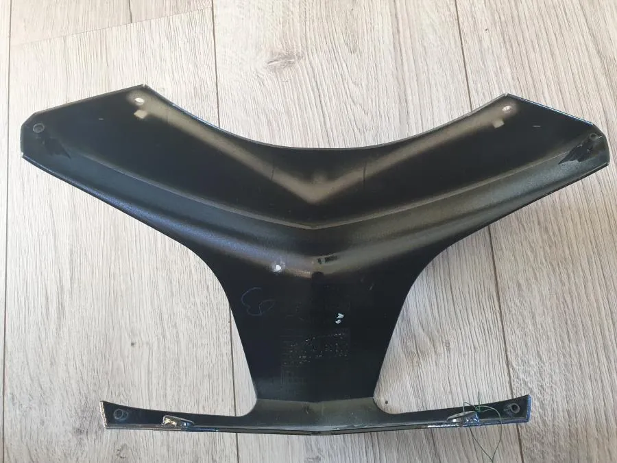 Zadní křídlo Yamaha